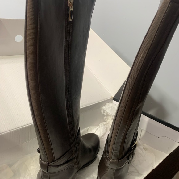 Women’s 7M boots - Picture 4 of 11